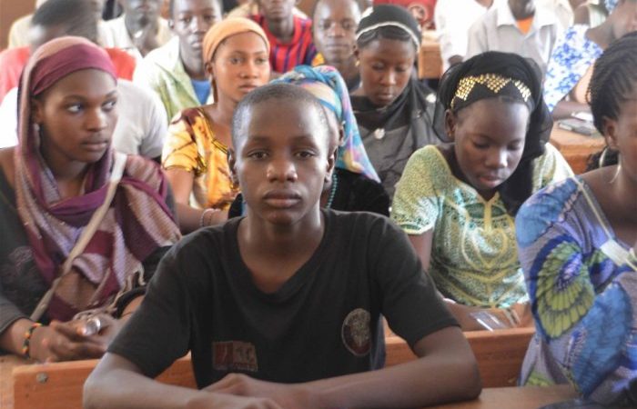 Mali : 1 731 école fermées selon le bilan de Cluster Éducation en fin avril.