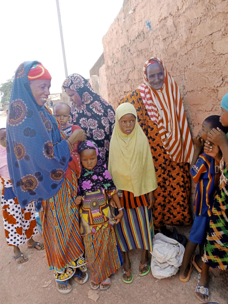 Déplacés internes dans la ville Ouagadougou : Des femmes et enfants mendient dans les rues pour survivre